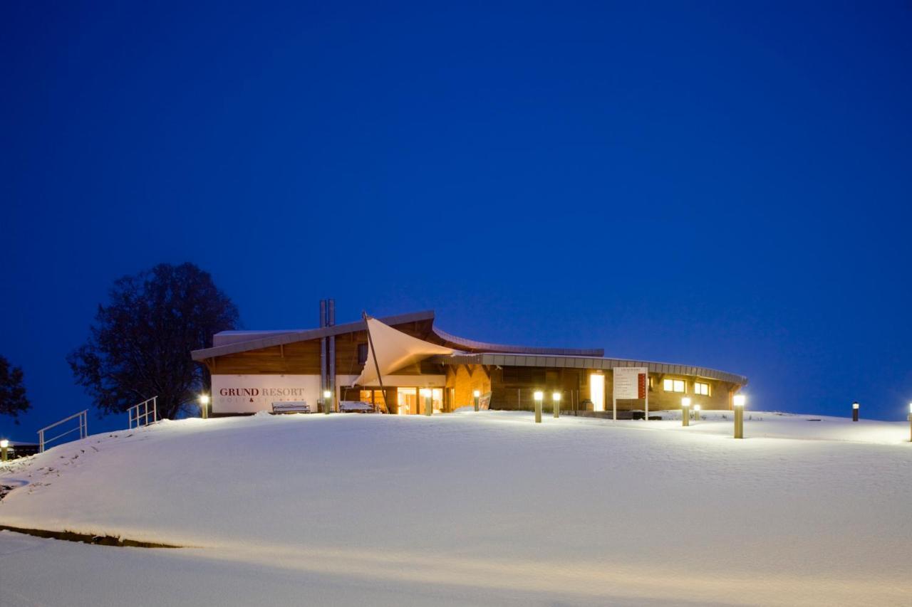 Grund Resort Golf And Ski Mladé Buky Εξωτερικό φωτογραφία